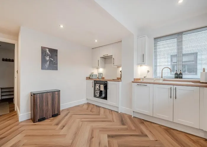 Long In Allonby, 3-bed House, Sleeps 6, Parking, Wifi, Ev Plug Vakantiehuis Allonby