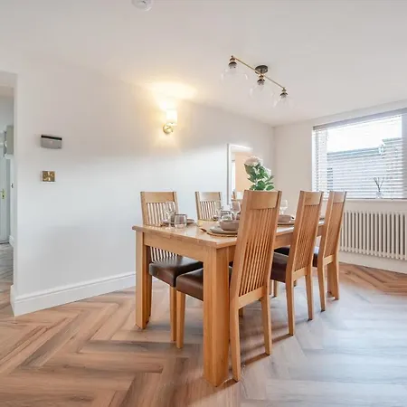 Nyaraló Long In Allonby, 3-bed House, Sleeps 6, Parking, Wifi, Ev Plug