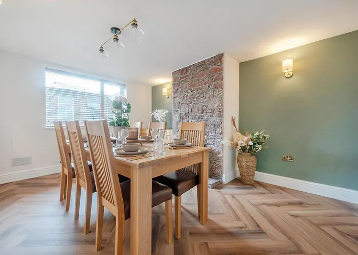 Long In Allonby, 3-bed House, Sleeps 6, Parking, Wifi, Ev Plug